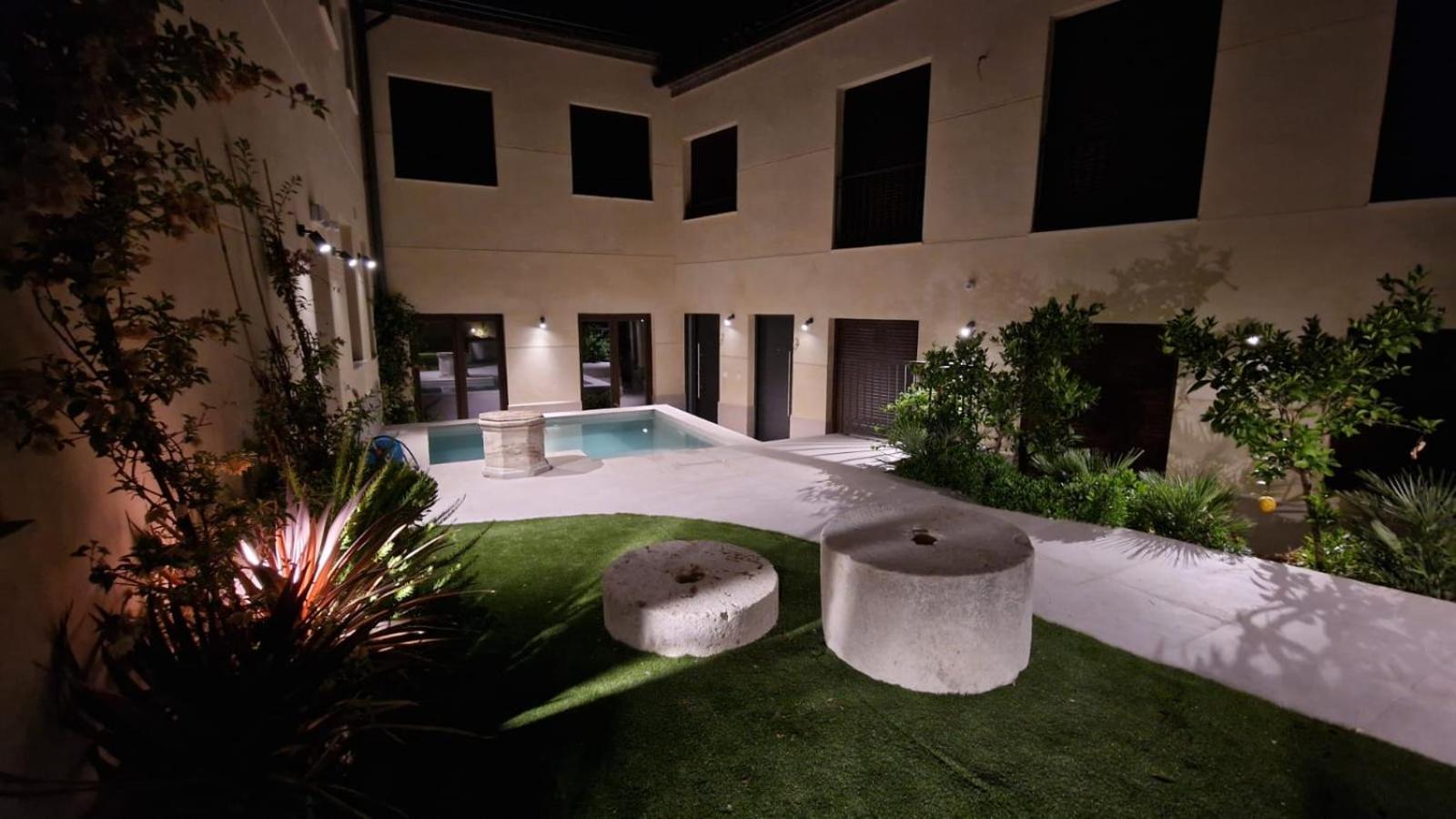 Apartamento En Toledo Bagu Apartment Ngoại thất bức ảnh