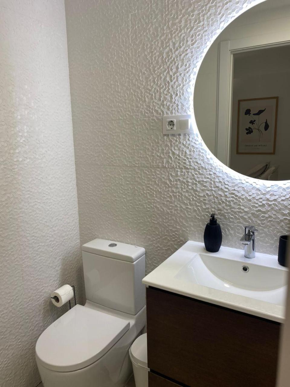 Apartamento En Toledo Bagu Apartment Ngoại thất bức ảnh